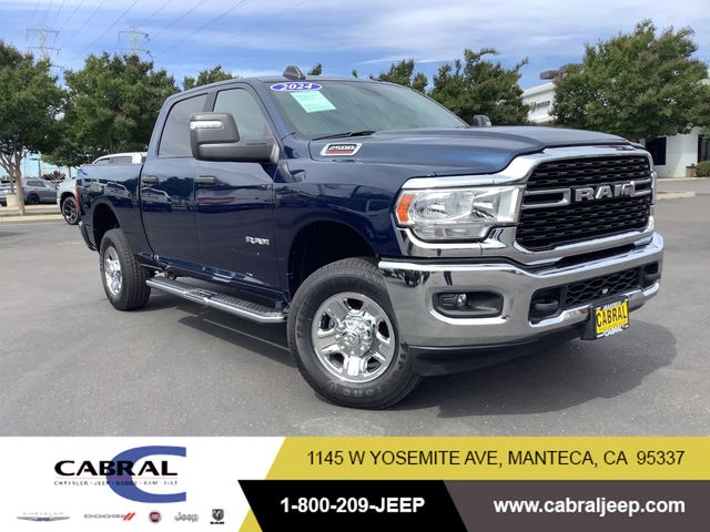 Patriot Blue Pearlcoat 2024 RAM 2500 Big Horn Crew Cab 4WD Pickup Truck Four-Wheel Drive 8-Speed Automatic