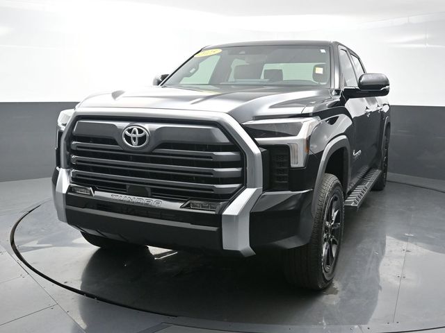 Midnight Black Metallic 2025 Toyota Tundra Limited CrewMax Cab 4WD Pickup Truck Four-Wheel Drive Automatic