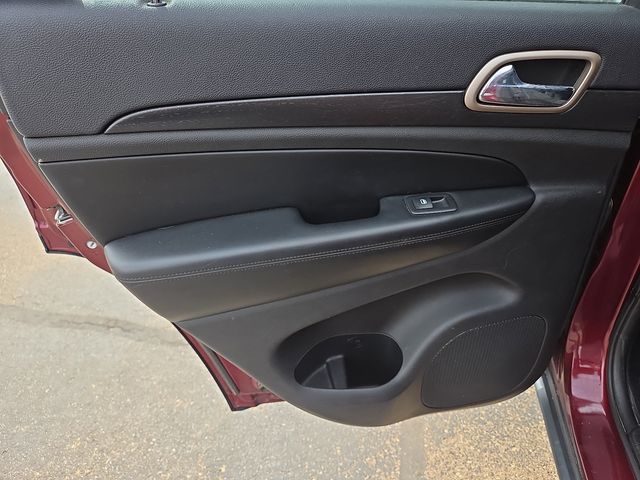 Used Car 2017 Jeep Grand Cherokee  Laredo For Sale Under $15,000 In Plainview, Texas