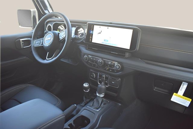 New Car 2025 Jeep Gladiator  High Tide For Sale Under $40,000 In Austin, Texas