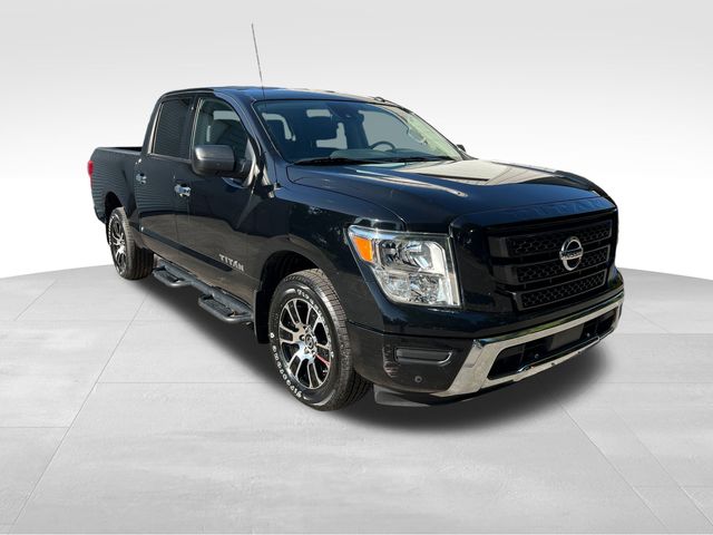 2021 Nissan Titan SV 2