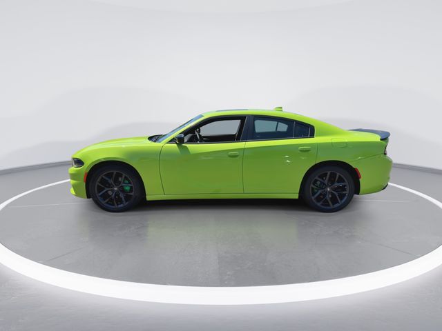Used 2023 Green Dodge SXT image 5
