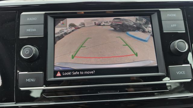 2023 Volkswagen Taos