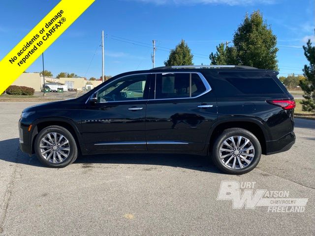 2022 Chevrolet Traverse Premier 2