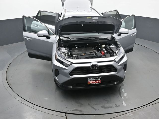 2024 Toyota RAV4 XLE 54