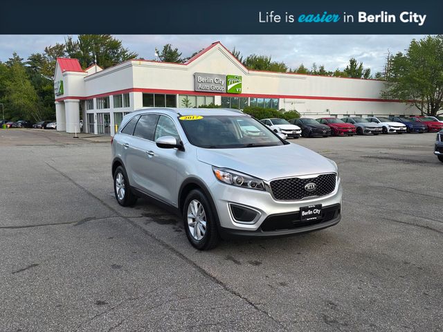 Sparkling Silver 2017 Kia Sorento SUV / Crossover All-Wheel Drive 6-Speed Automatic