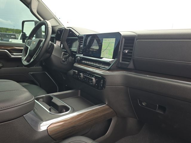 2024 Chevrolet Silverado 2500HD LT:46546B