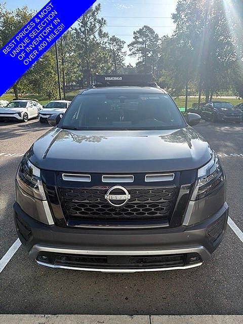 Gray (Gun Metallic) 2023 Nissan Pathfinder SUV / Crossover All-Wheel Drive 9-Speed Automatic