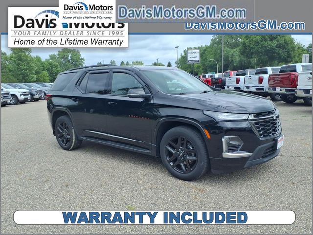 Mosaic Black Metallic 2022 Chevrolet Traverse SUV / Crossover Four-Wheel Drive 9-Speed Automatic