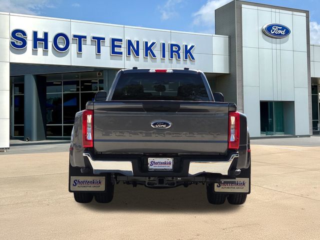 New 2026 Gray Ford XLT image 7