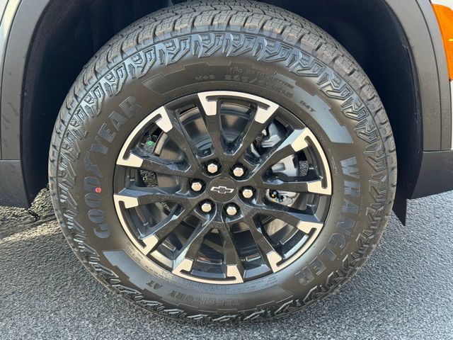 new 2026 Chevrolet Traverse car, priced at $53,620