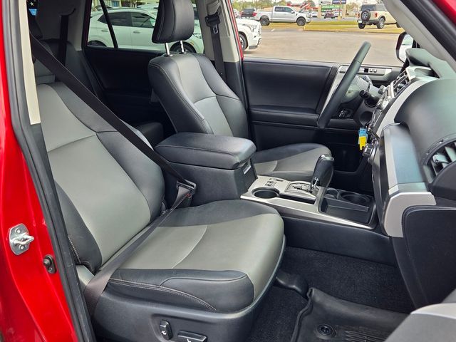 Certified Used 2019 Red Toyota SR5 image 16