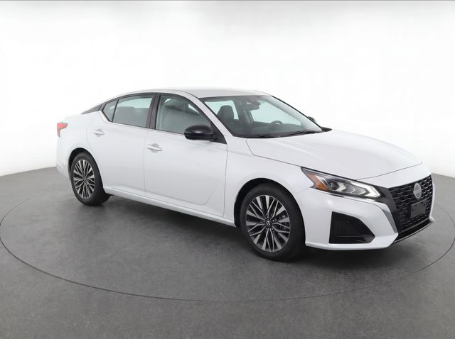 Glacier White 2025 Nissan Altima 2.5 SV FWD Sedan Front-Wheel Drive Continuously Variable Transmission