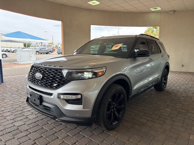 Iconic Silver Metallic 2022 Ford Explorer ST AWD SUV / Crossover All-Wheel Drive Automatic