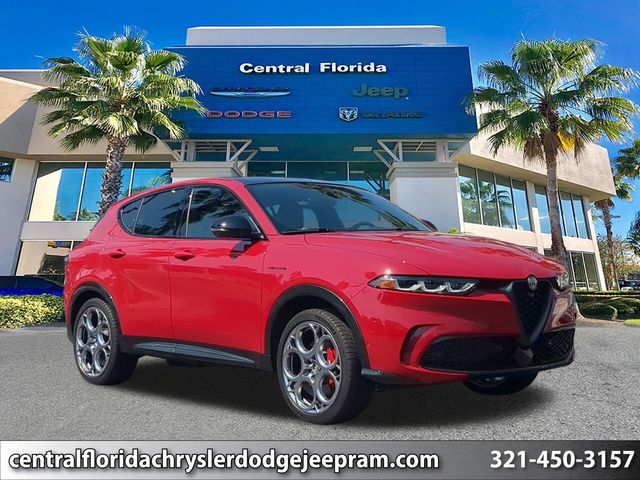 Alfa Rosso 2024 Alfa Romeo Tonale Veloce AWD SUV / Crossover All-Wheel Drive 6-Speed Automatic