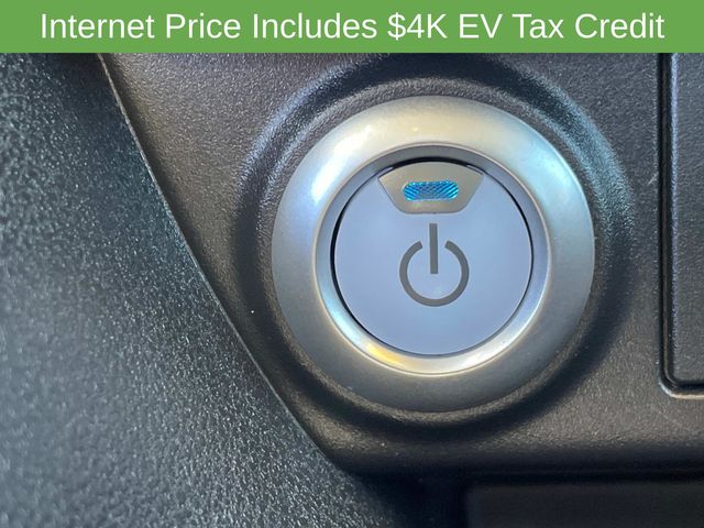 2022 Nissan Leaf SV Plus 25