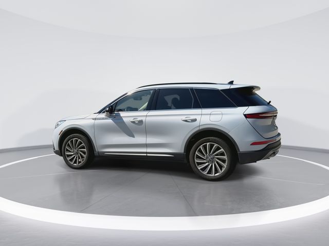 Used 2025 White Lincoln Reserve image 5