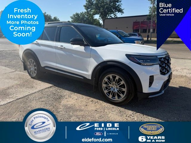 Star White Metallic Tri-Coat 2025 Ford Explorer SUV / Crossover All-Wheel Drive Automatic