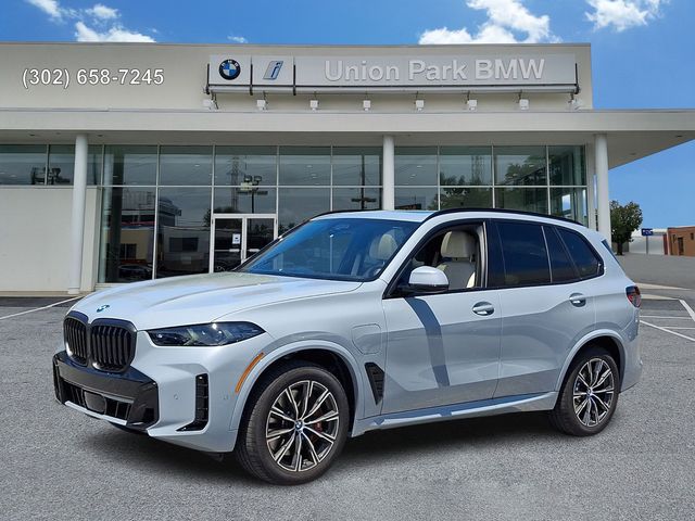 Gray (Brooklyn Grey Metallic) 2026 BMW X5 xDrive50e SUV / Crossover All-Wheel Drive 8-Speed Automatic