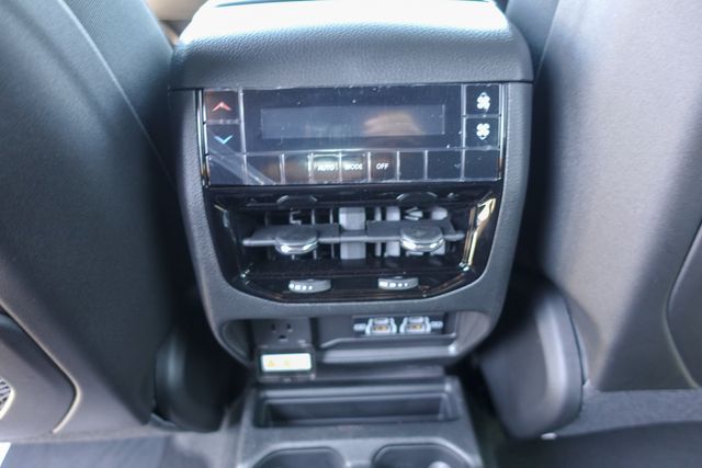 new 2025 Jeep Grand Cherokee L car, priced at $40,120