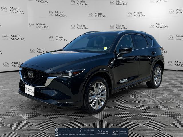 2023 Mazda CX-5 TURBO Signature Auto AWD's photo