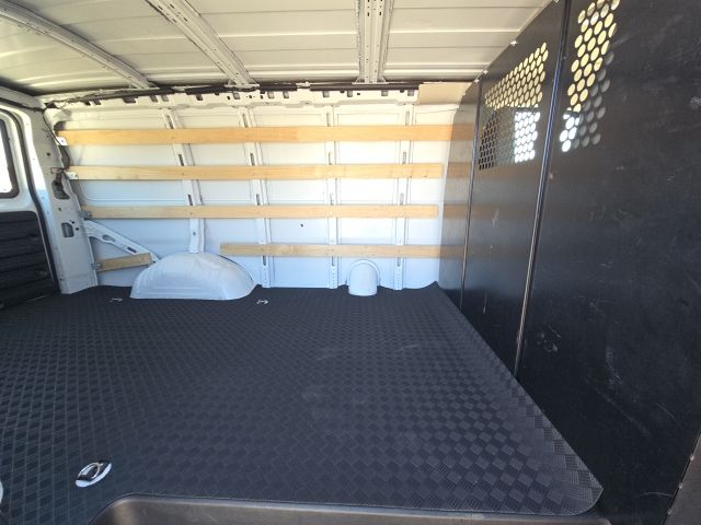 2024 GMC Savana 2500 Work Van:C02469