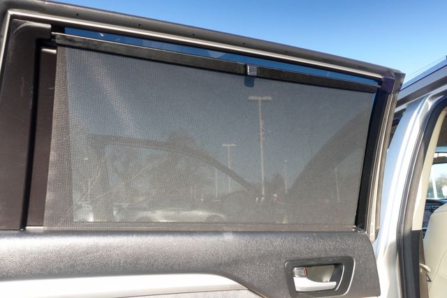 used 2015 Toyota Highlander car, priced at $15,955