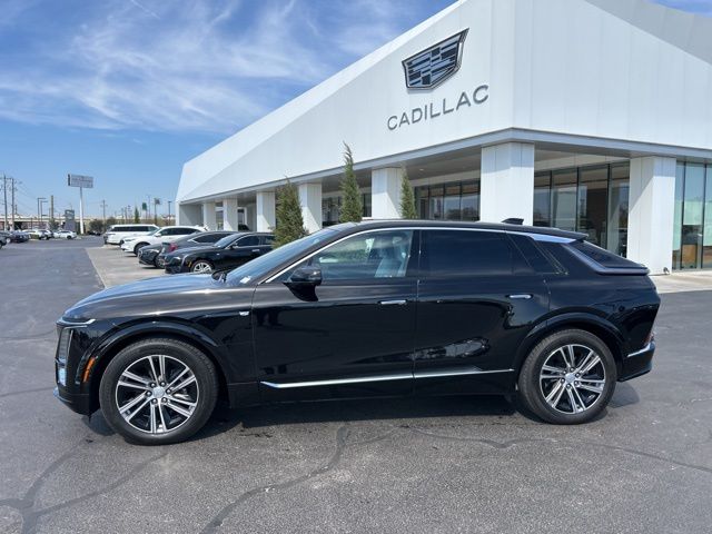 2024 Cadillac LYRIQ Luxury 2 AWD