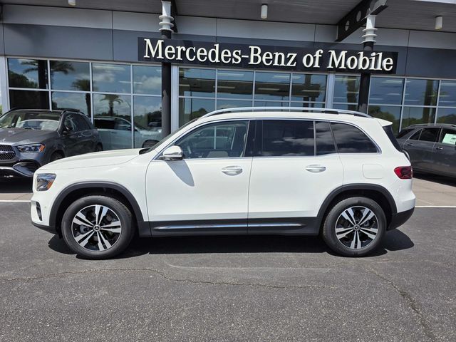 White 2025 Mercedes-Benz GLB 250 FWD SUV / Crossover Front-Wheel Drive 8-Speed Dual Clutch