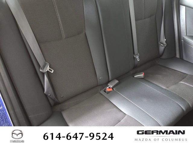 Used 2017 Blue Nissan S image 21