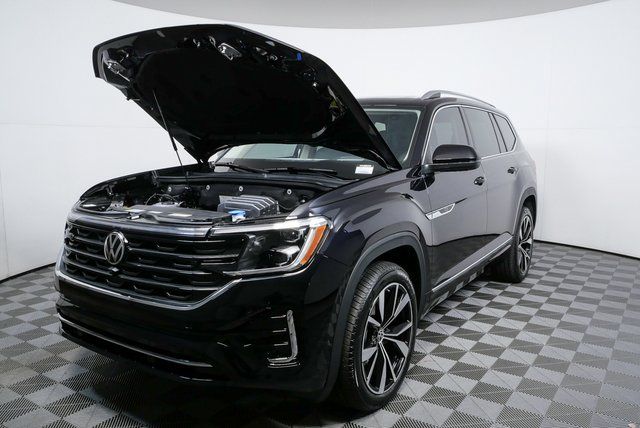 new 2026 Volkswagen Atlas car, priced at $58,293