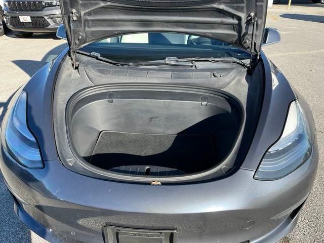 2019 Tesla Model 3 Long Range 3