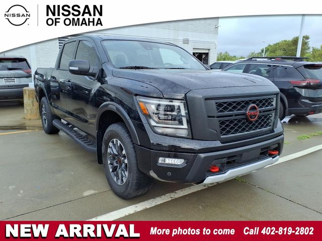 Super Black 2024 Nissan Titan Pickup Truck Four-Wheel Drive 9-Speed Automatic