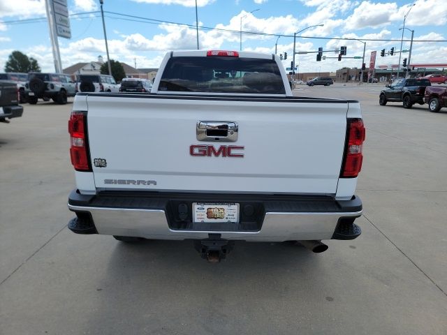 2017 GMC Sierra 2500HD Base 6