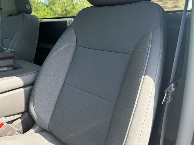 Used 2022 White Chevrolet LT image 14