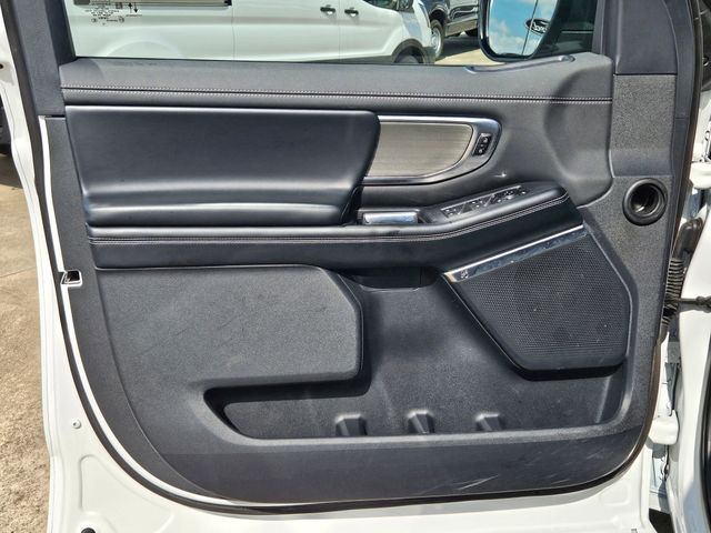 Used 2025 White Ford Platinum image 11