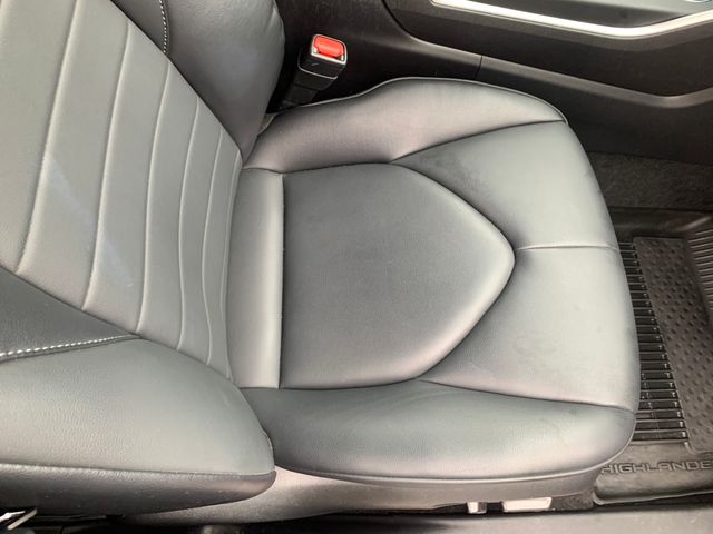 Used 2023 Toyota Highlander SUV