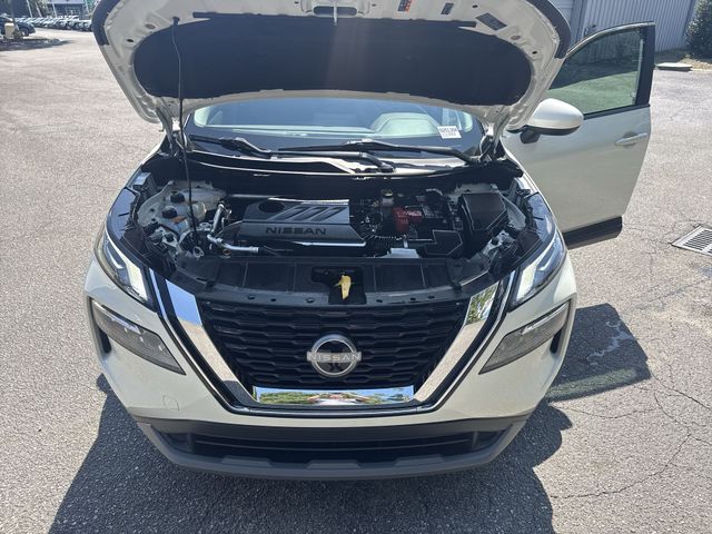 Used 2023 White Nissan SV image 29