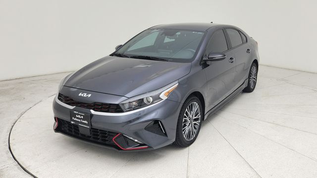 2023 Kia Forte GT-Line AT's photo
