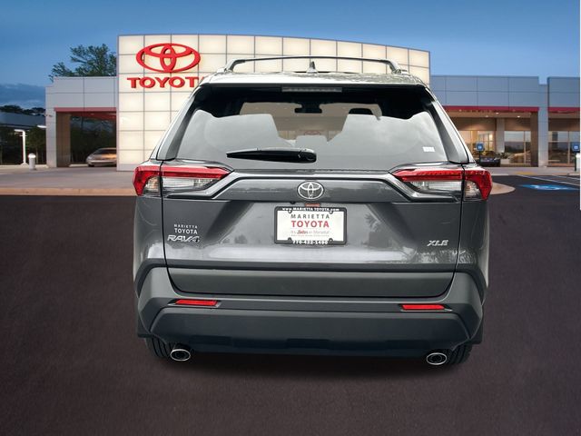 2024 Toyota RAV4 XLE 27