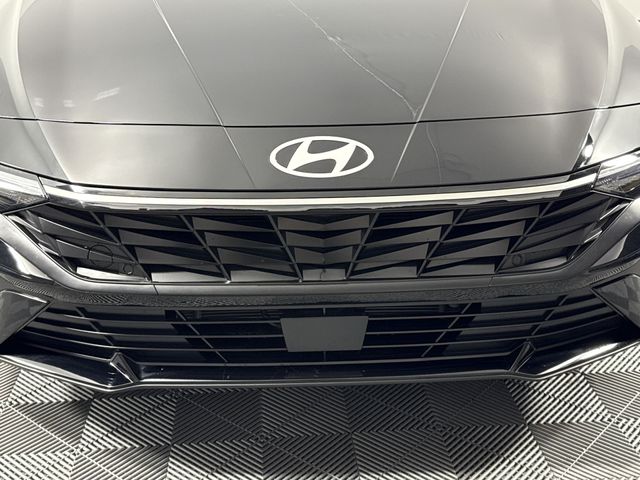 New 2025 Hyundai Elantra Hybrid For Sale in Indianapolis, IN