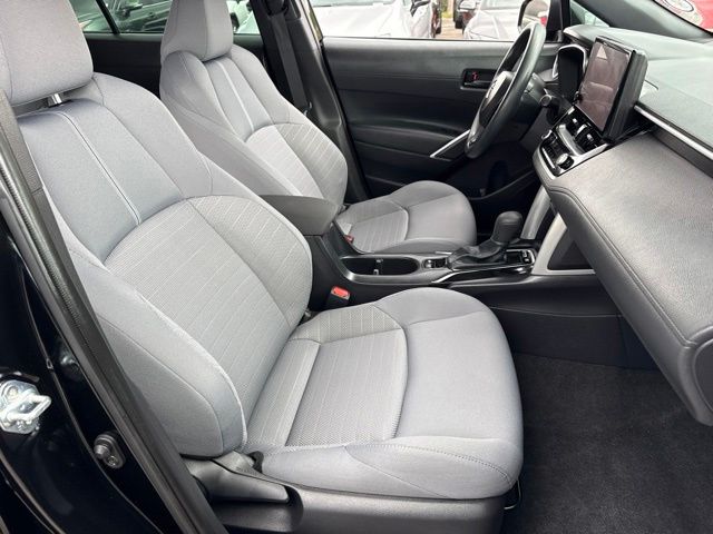 2025 Toyota Corolla Cross S - Photo 20