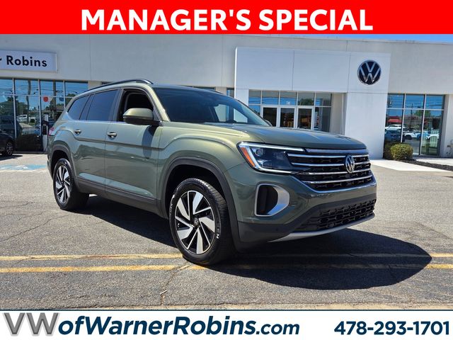 Green 2026 Volkswagen Atlas SE FWD with Technology SUV / Crossover Front-Wheel Drive 8-Speed Automatic