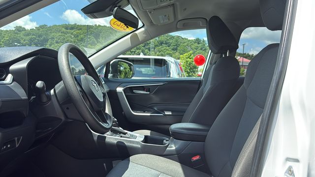 Used 2025 Toyota RAV4 SUV