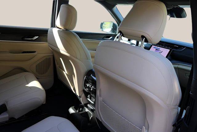 New Car 2025 Jeep Grand Cherokee L  Limited For Sale Under $40,000 In Austin, Texas