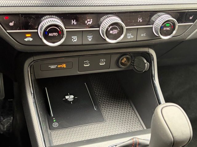 new 2026 Honda CR-V Hybrid car, priced at $40,705