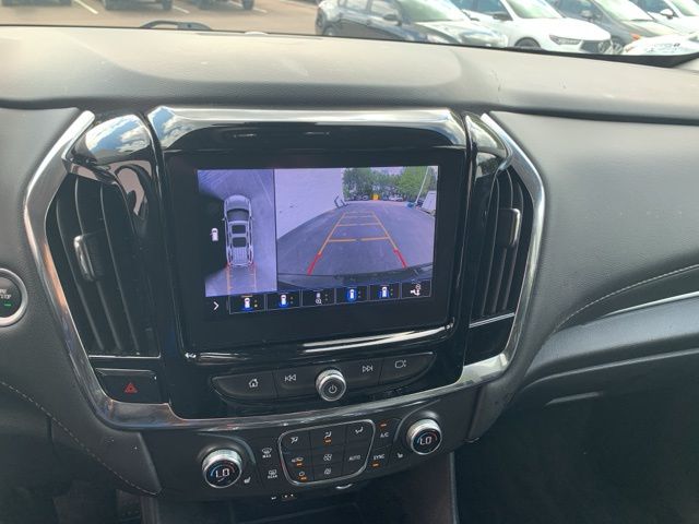 2021 Chevrolet Traverse RS photo