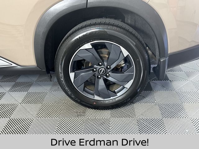 Used 2024 Nissan Rogue SUV