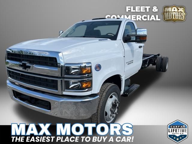 2023 Chevrolet Silverado 6500HD 1WT 3