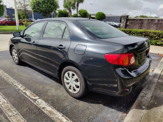 2010 Toyota Corolla LE 3